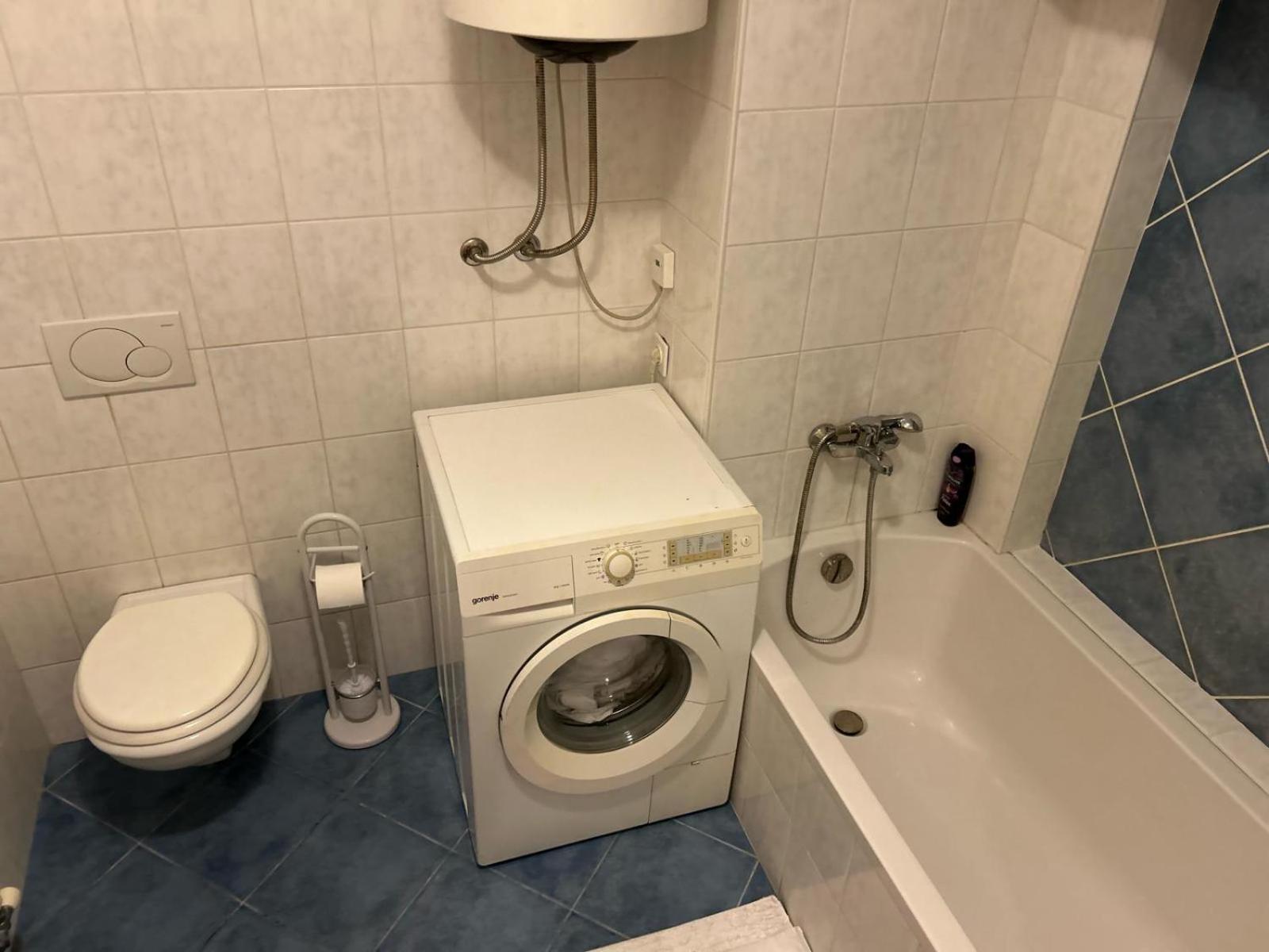Hotel Industrial Zone Lublana Zewnętrze zdjęcie