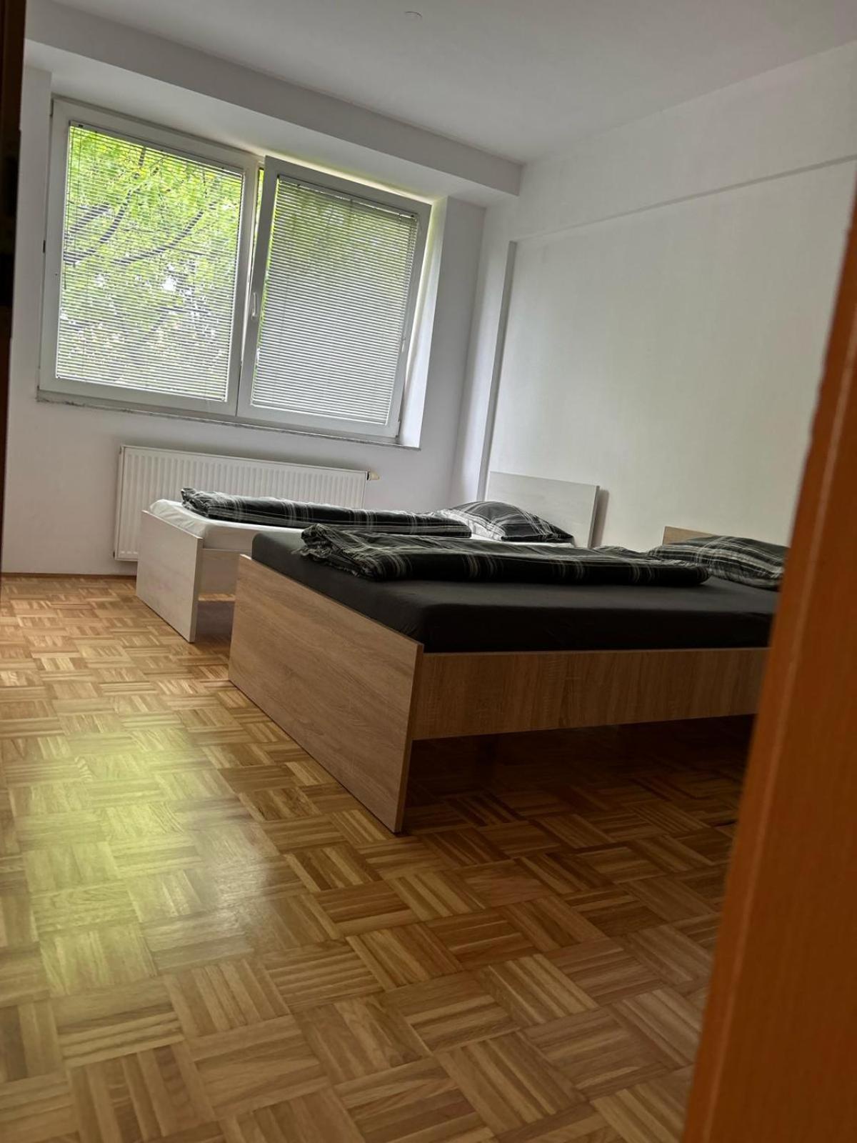 Hotel Industrial Zone Lublana Zewnętrze zdjęcie
